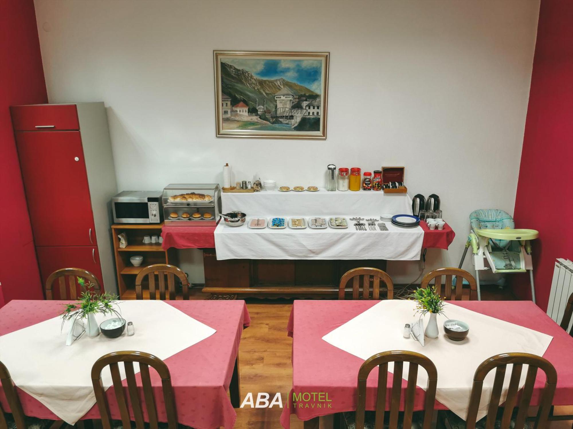Garni Motel Aba Travnik Buitenkant foto