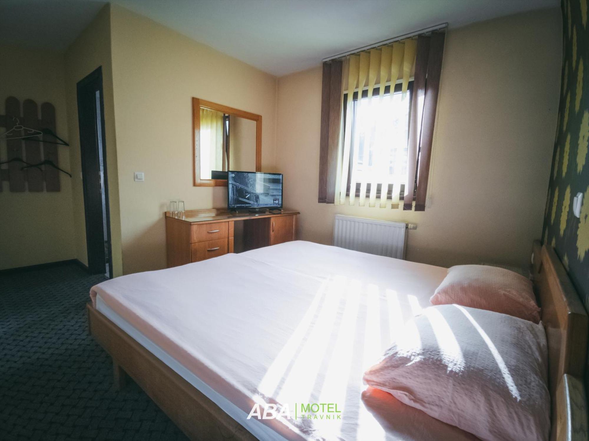 Garni Motel Aba Travnik Buitenkant foto